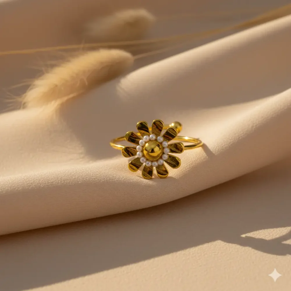 Gold-Plated Daisy Adjustable Ring | Trendy Jewel | Anti-Tarnish Jewellery for Women